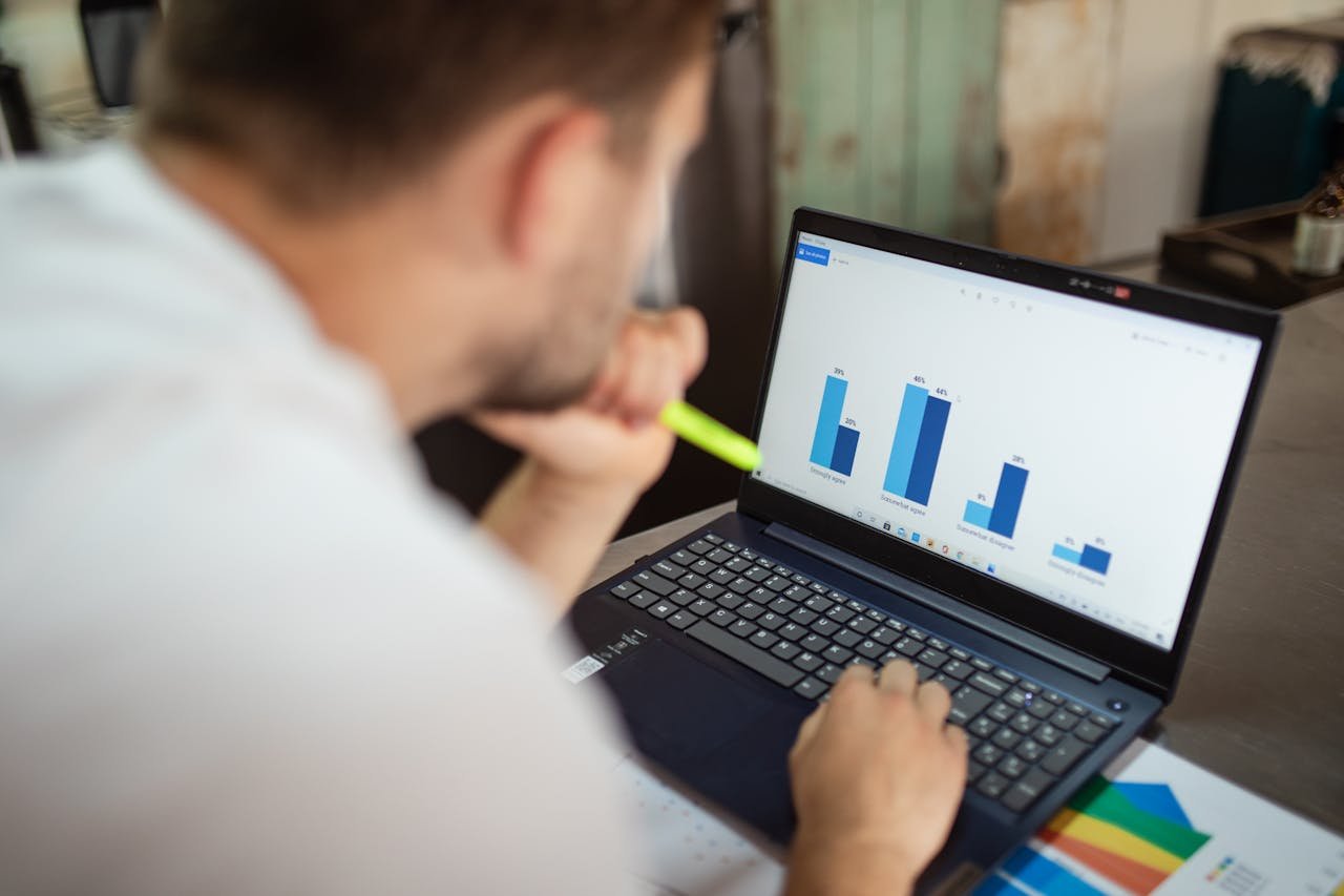 Real estate agent statistics 2026 complete US data report